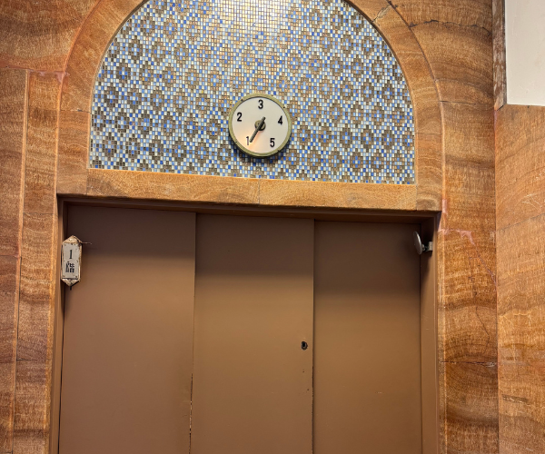 東北以北最古のエレベーター